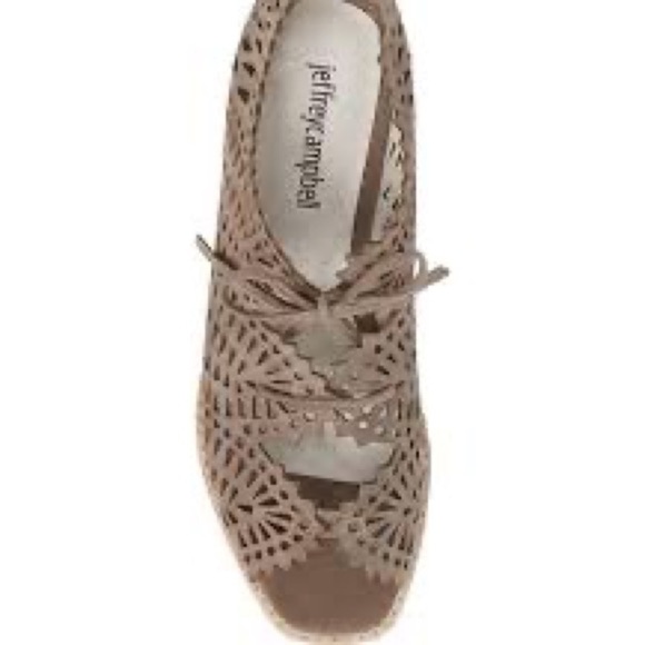 Jeffrey Campbell Wedge Sandals “Espejo” Taupe Suede Rodillo Lace-Up Low Size 8 - Picture 7 of 16